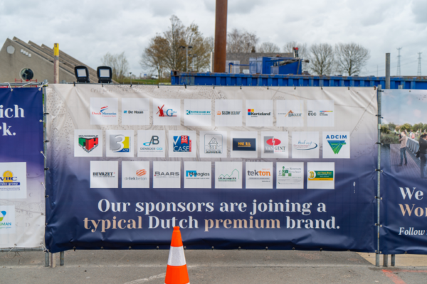 Korteland Schilders trotse sponsor van UNESCO Werelderfgoed Kinderdijk